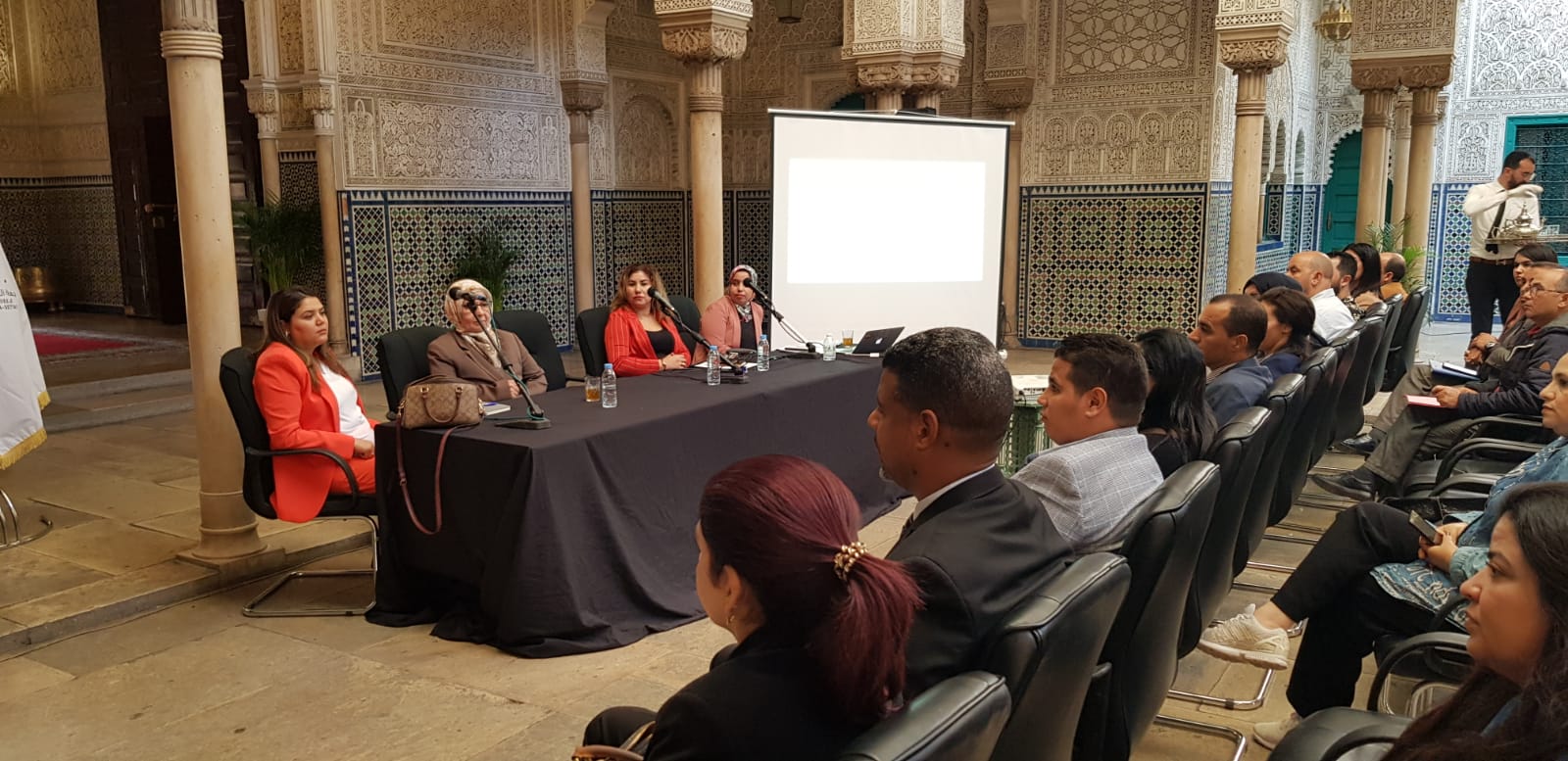 لقاء تشاوري من أجل الإعداد المشترك لمشروع برنامج مجلس الجهة في إطار الشبكة المغربية للجماعات الترابية المنفتحة